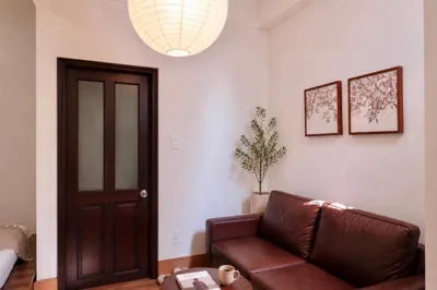 WE Stayin Tran Quang Khai - Near Pink Church – 사진 16